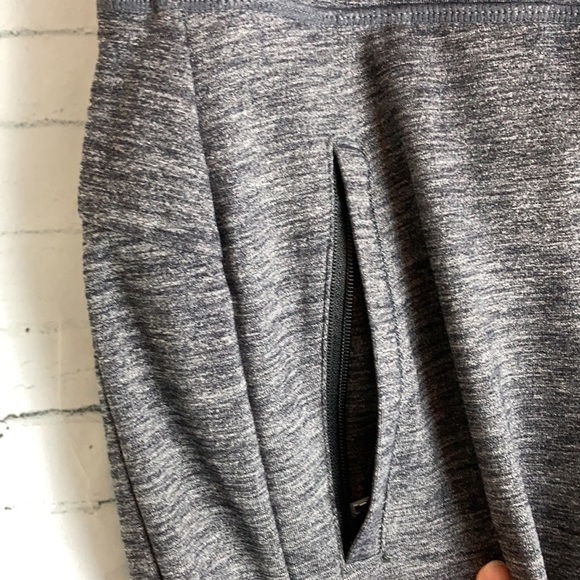 Athleta Metro Street Jogger Leggings Pants Gray Sz S Athleisure Gym Workout - Picture 7 of 14